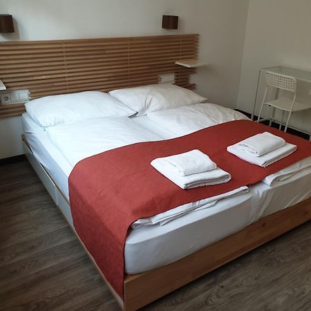 Bookvienna "Jim" Apartments Экстерьер фото