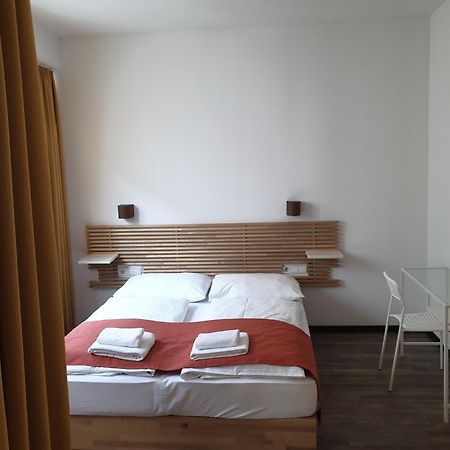 Bookvienna "Jim" Apartments Экстерьер фото