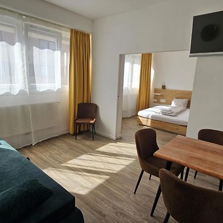 Bookvienna "Jim" Apartments Экстерьер фото